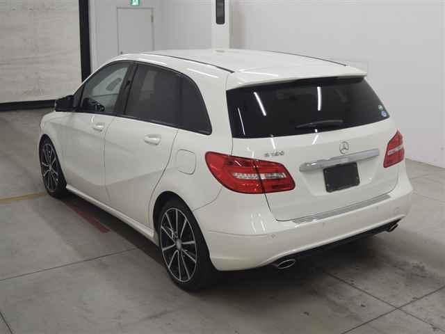 Mercedes Benz B Class, 1.6 л, 122 л.с