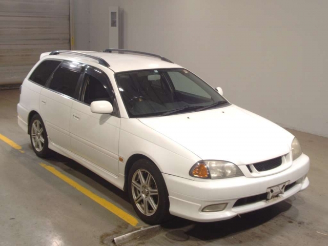 Toyota Caldina ST210 1997–2002г