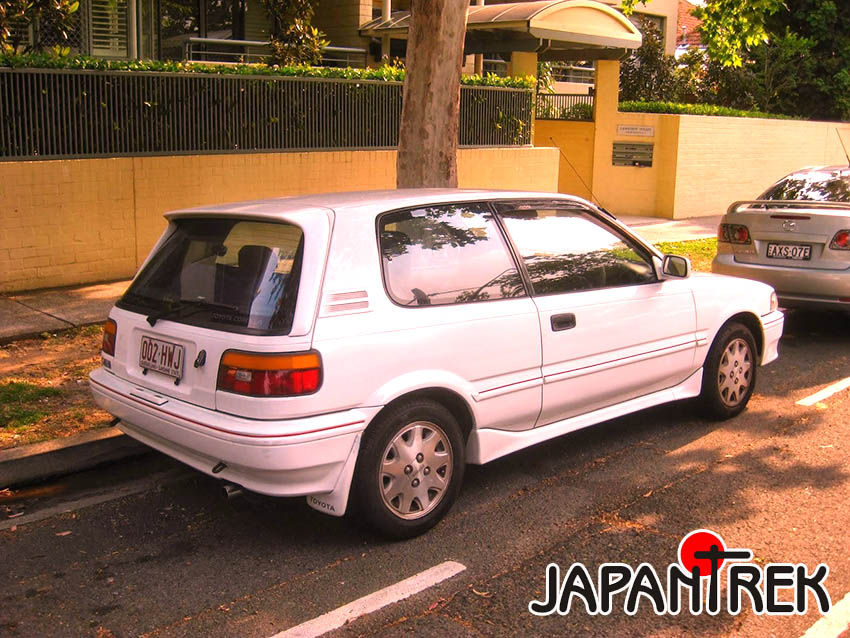 Daihatsu Mira e:S Аукционы Японии